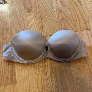 COPY - Strapless Victoria secret bra